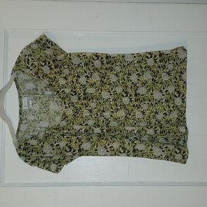 VanHeusen Scoop Neck Top Large Green & Cream